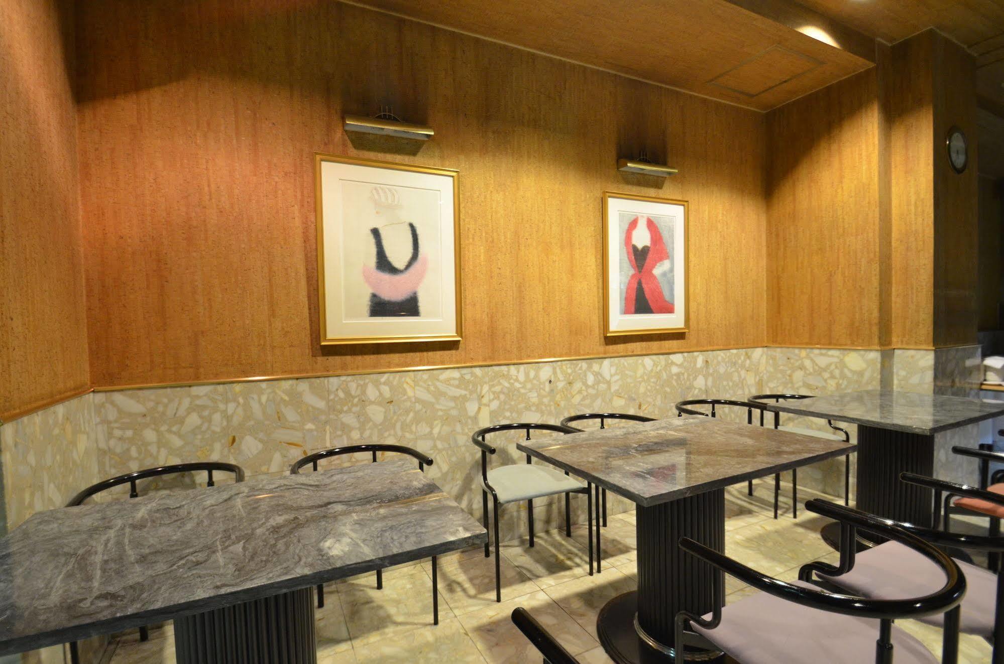 Select Inn Nagoya Iwakura Eki-Mae מראה חיצוני תמונה